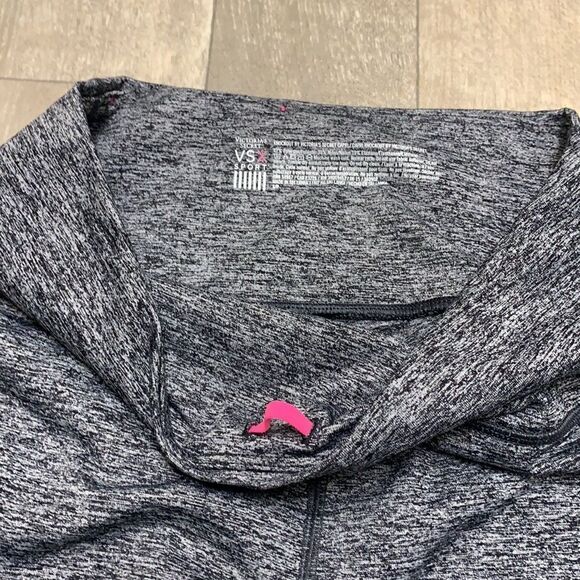 Victoria Secrets VSX Sport Capri Active Leggings‎ - Picture 6 of 8